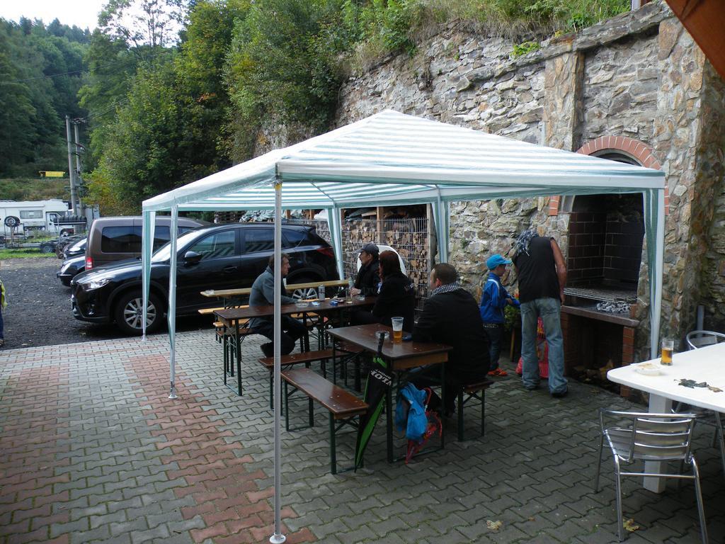 Penzion U Štoly Jáchymov Esterno foto